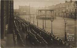 henin lietard beaumont place de la republique kiosque parade des allemands guerre 1917