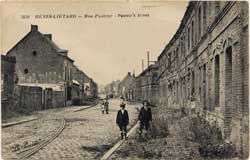henin lietard beaumont rue pasteur chemin de fer rail apres guerre carte postale animee photo cp cpa